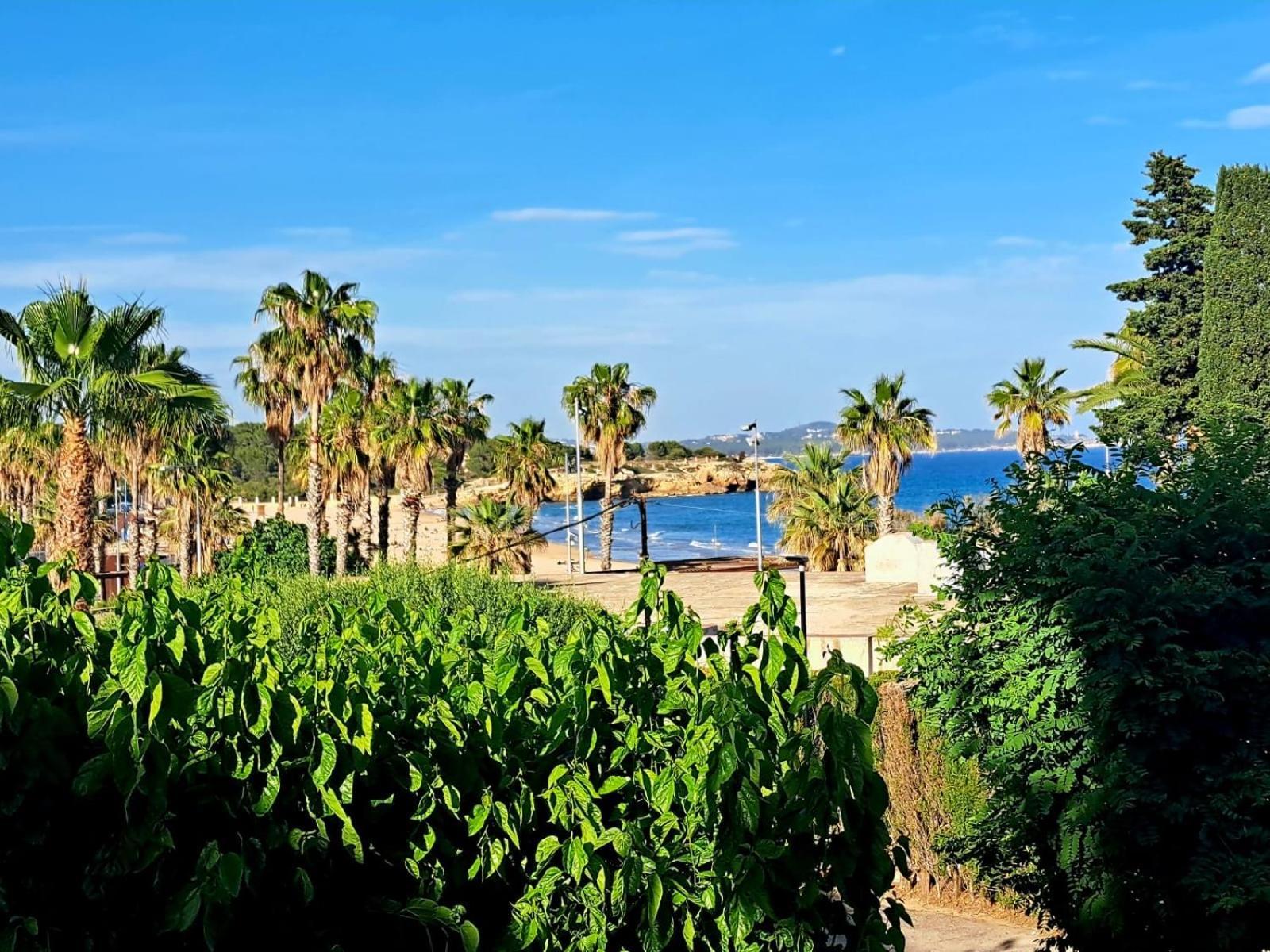 טראגונה Apartment In Front Of Arrabassada Beach מראה חיצוני תמונה